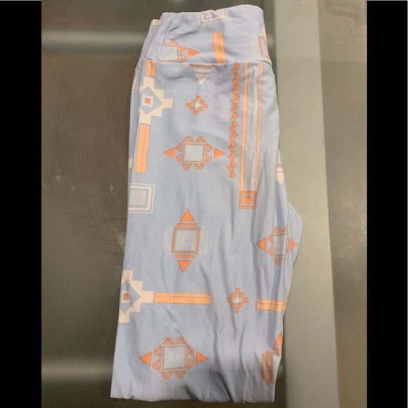 Lularoe Tween 8-14 leggings good preowned cond - Picture 1 of 1